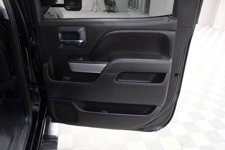 Used 2015 Chevrolet Silverado 2500 LTZ w/ Duramax Plus Package AWD/4WD image 29