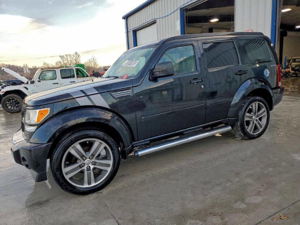 Used 2011 Dodge Nitro Shock w/ Chrome Accents Group image 1