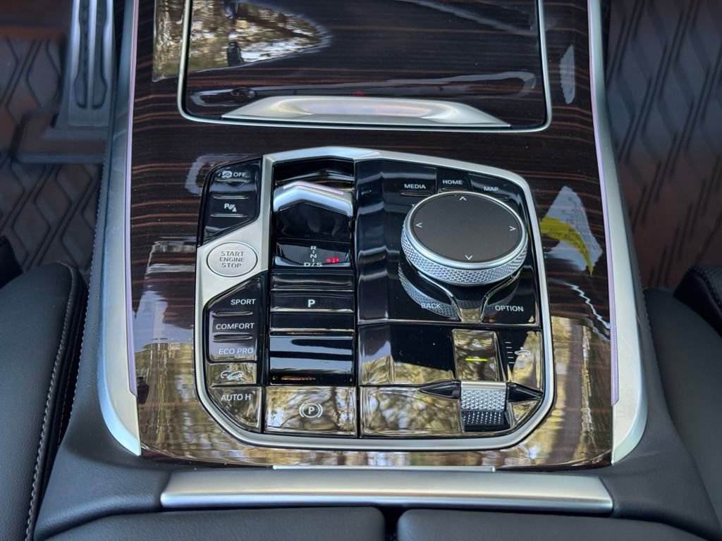 New 2026 BMW X7 xDrive40i w/ M Sport Package image 21