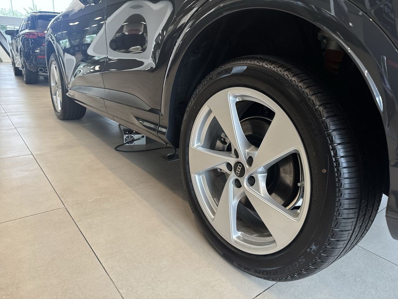 New 2026 Audi Q5 Premium Plus AWD/4WD image 3