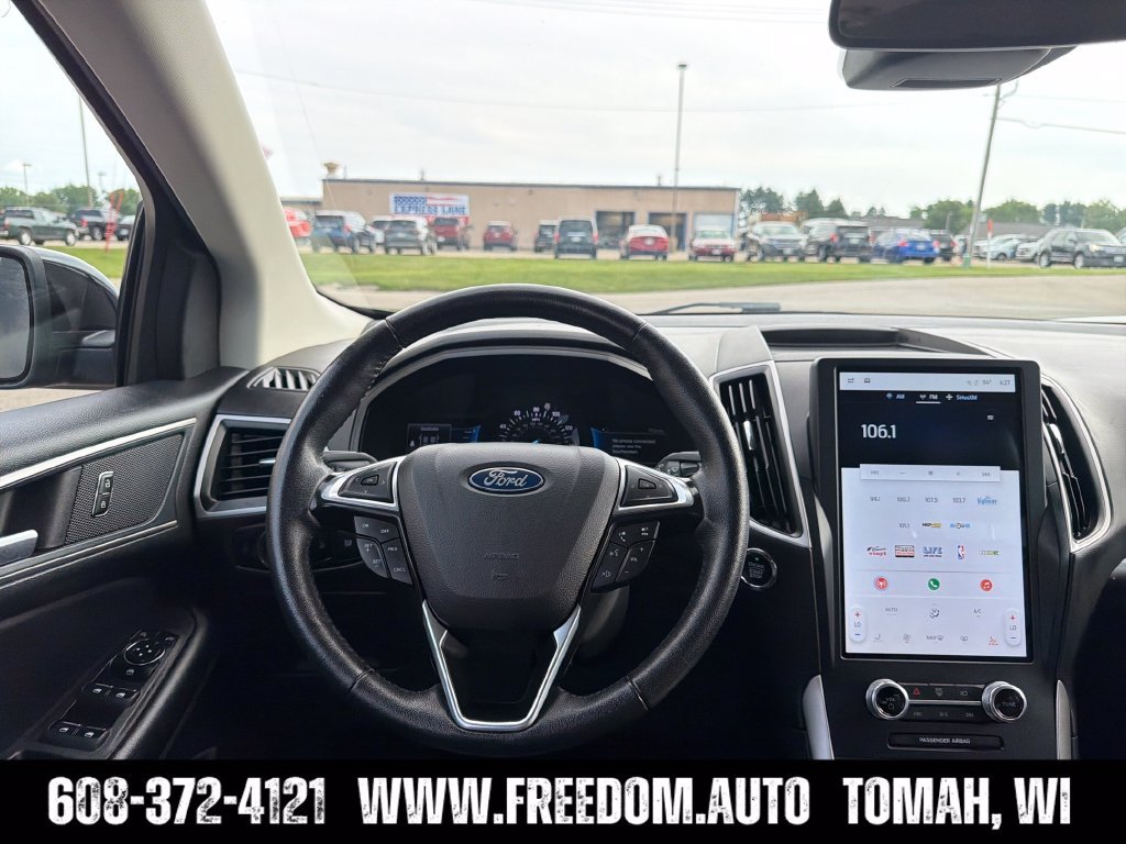 Used 2024 Ford Edge SEL AWD/4WD image 13