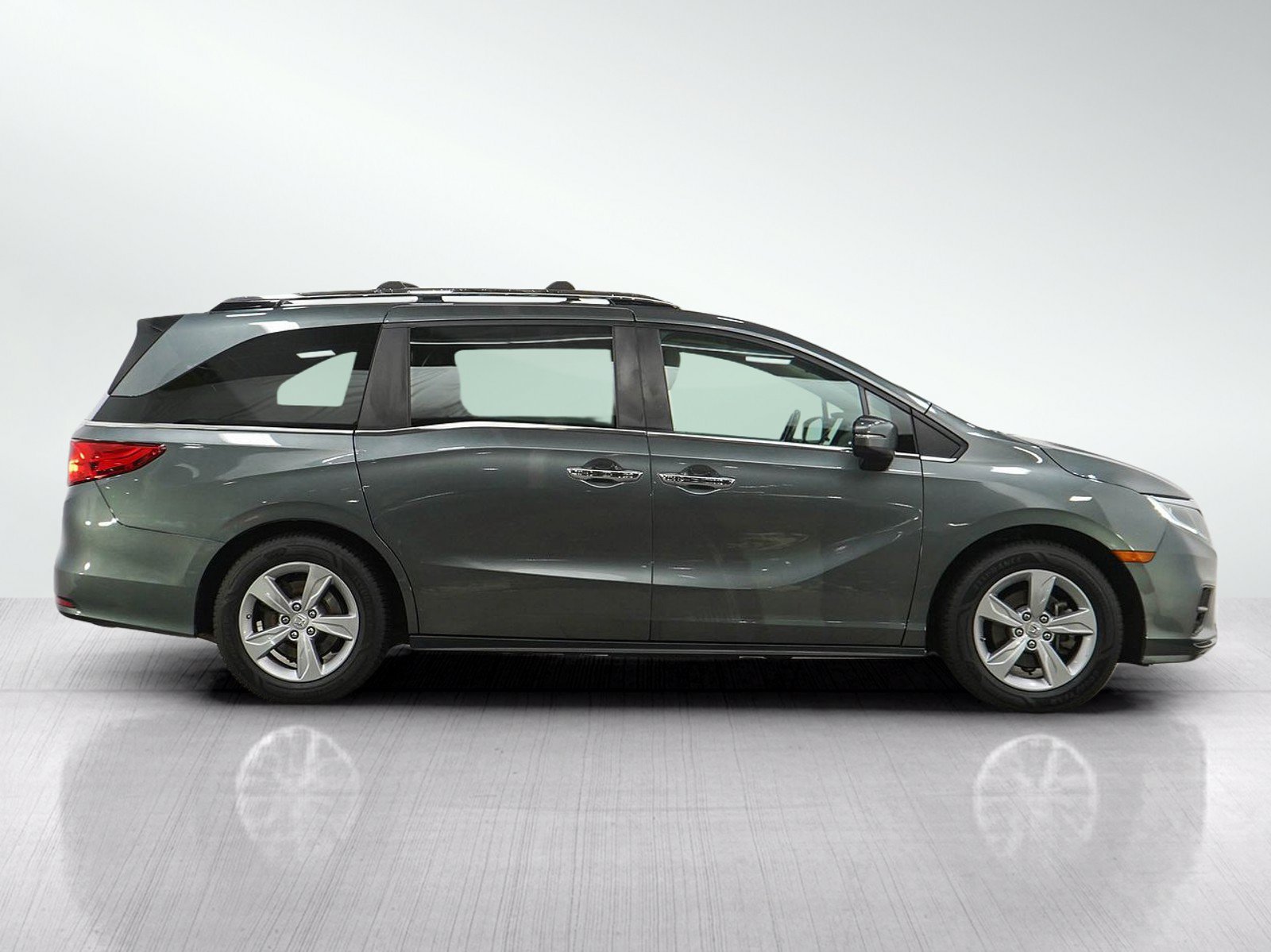 Used 2018 Honda Odyssey EX-L image 6