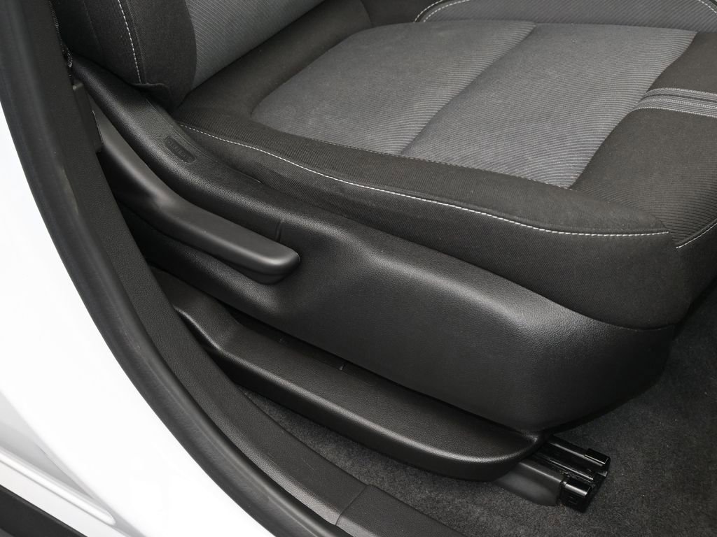 Used 2024 Chevrolet Blazer LT image 40