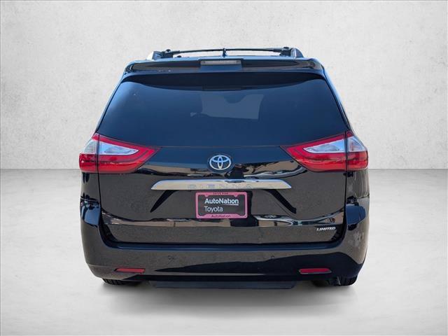 Used 2019 Toyota Sienna Limited Premium w/ Carpet Mat Package FWD image 7