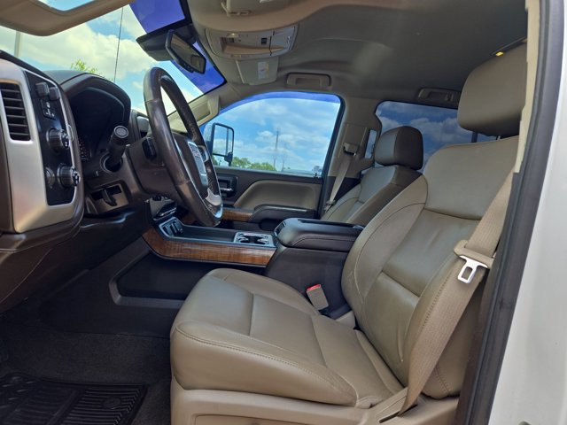 Used 2016 GMC Sierra 2500 SLT w/ Duramax Plus Package AWD/4WD image 13