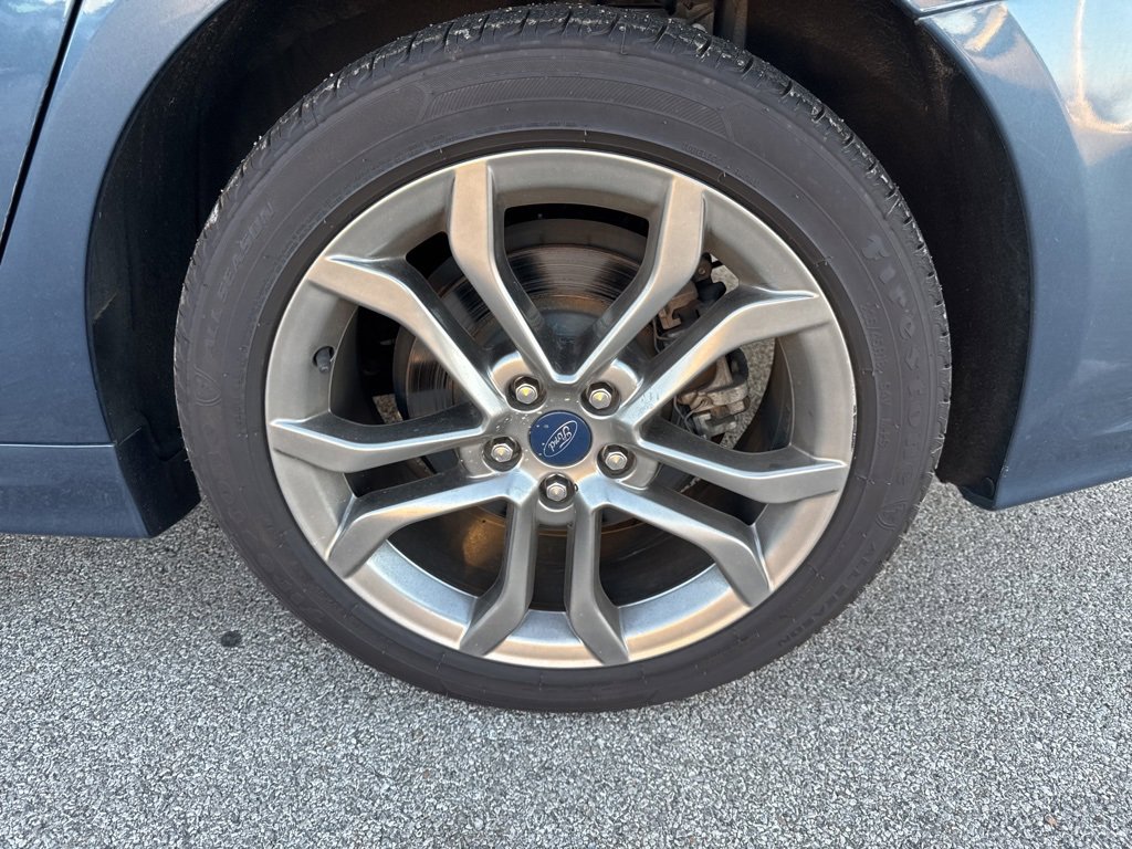 Used 2019 Ford Fusion SEL image 5