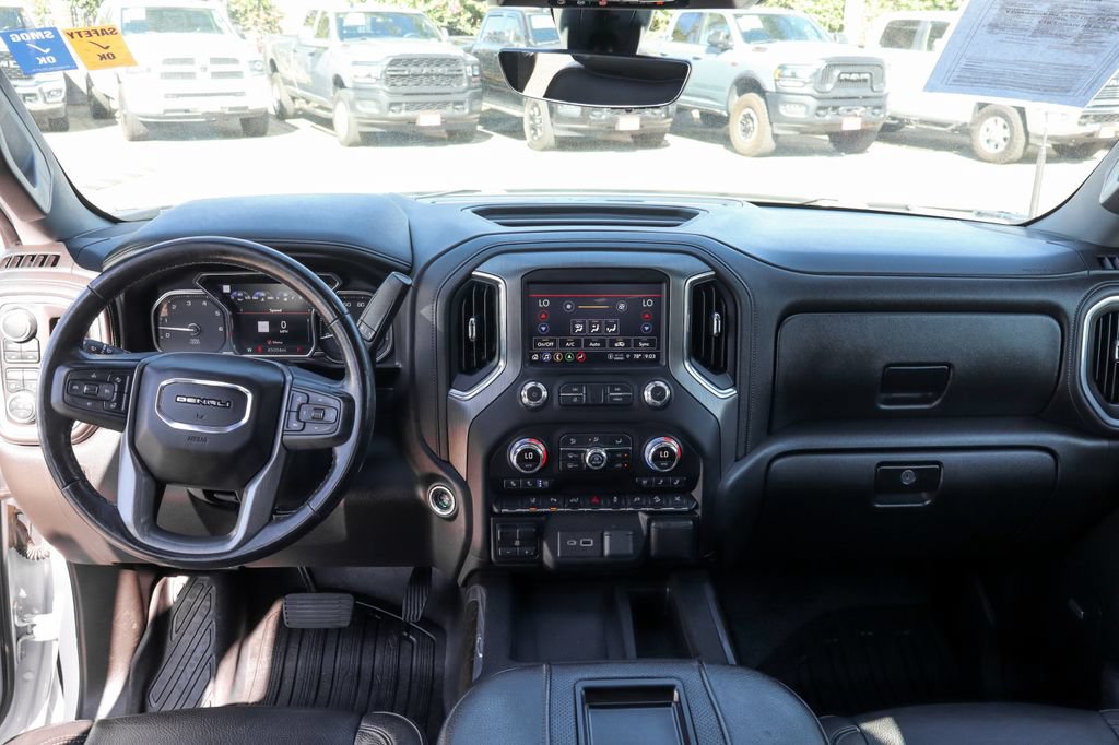 Used 2022 GMC Sierra 2500 Denali w/ Denali Ultimate Package AWD/4WD image 31