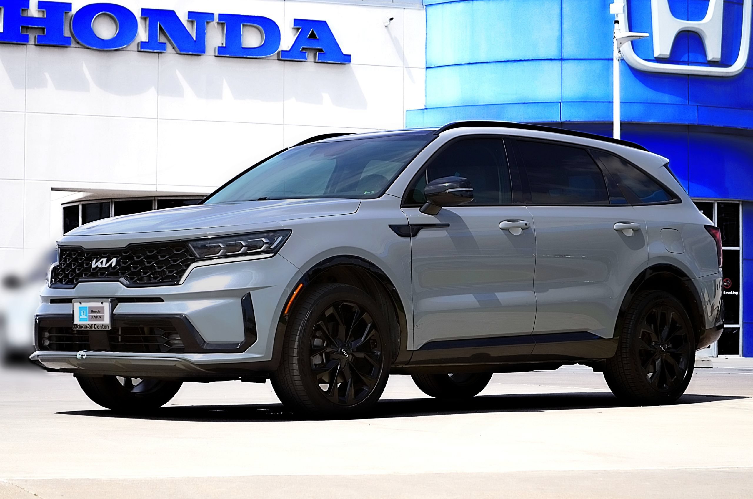 Used 2022 Kia Sorento SX AWD/4WD image 1