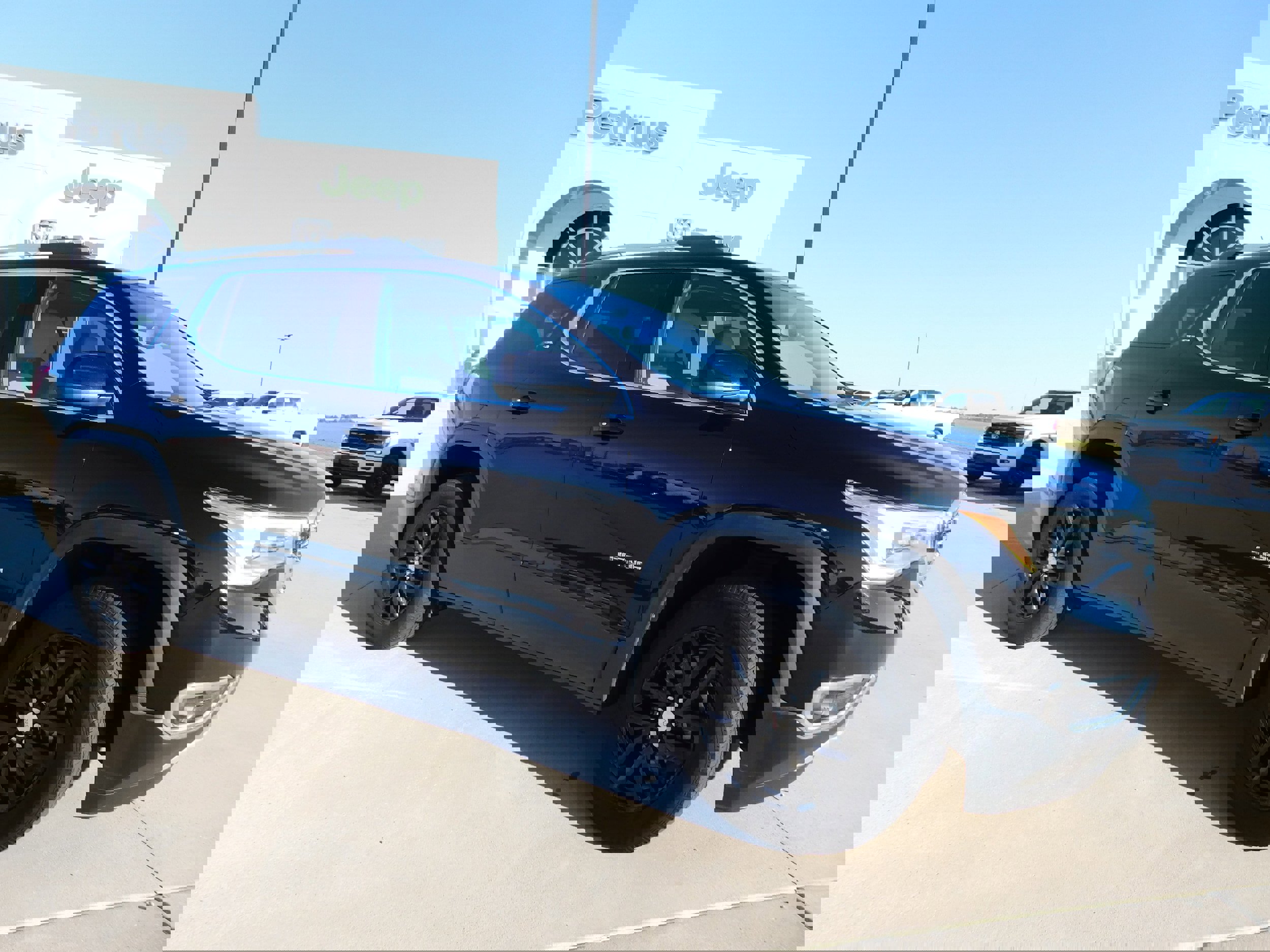 Used 2018 GMC Acadia SLT image 7