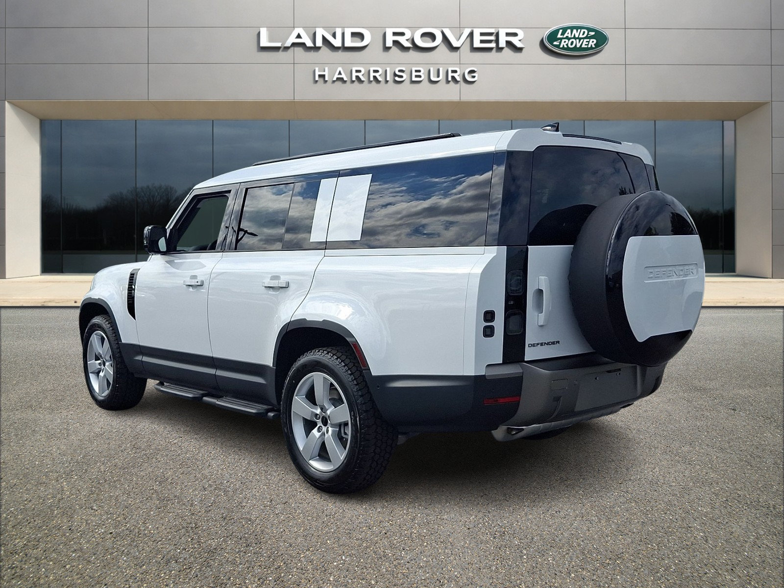 New 2026 Land Rover Defender 130 S AWD/4WD image 2