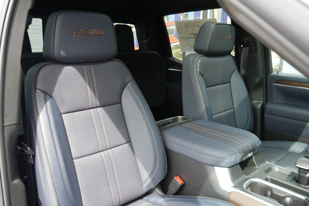 New 2026 Chevrolet Silverado 1500 High Country AWD/4WD image 12