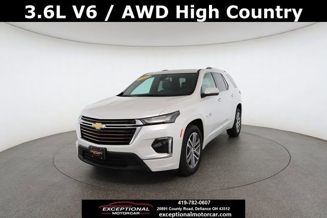 Used 2024 Chevrolet Traverse High Country image 1