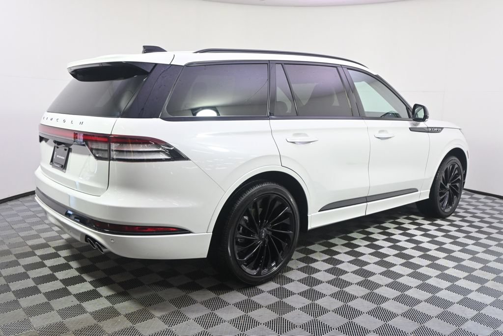 New 2026 Lincoln Aviator Reserve AWD/4WD image 7