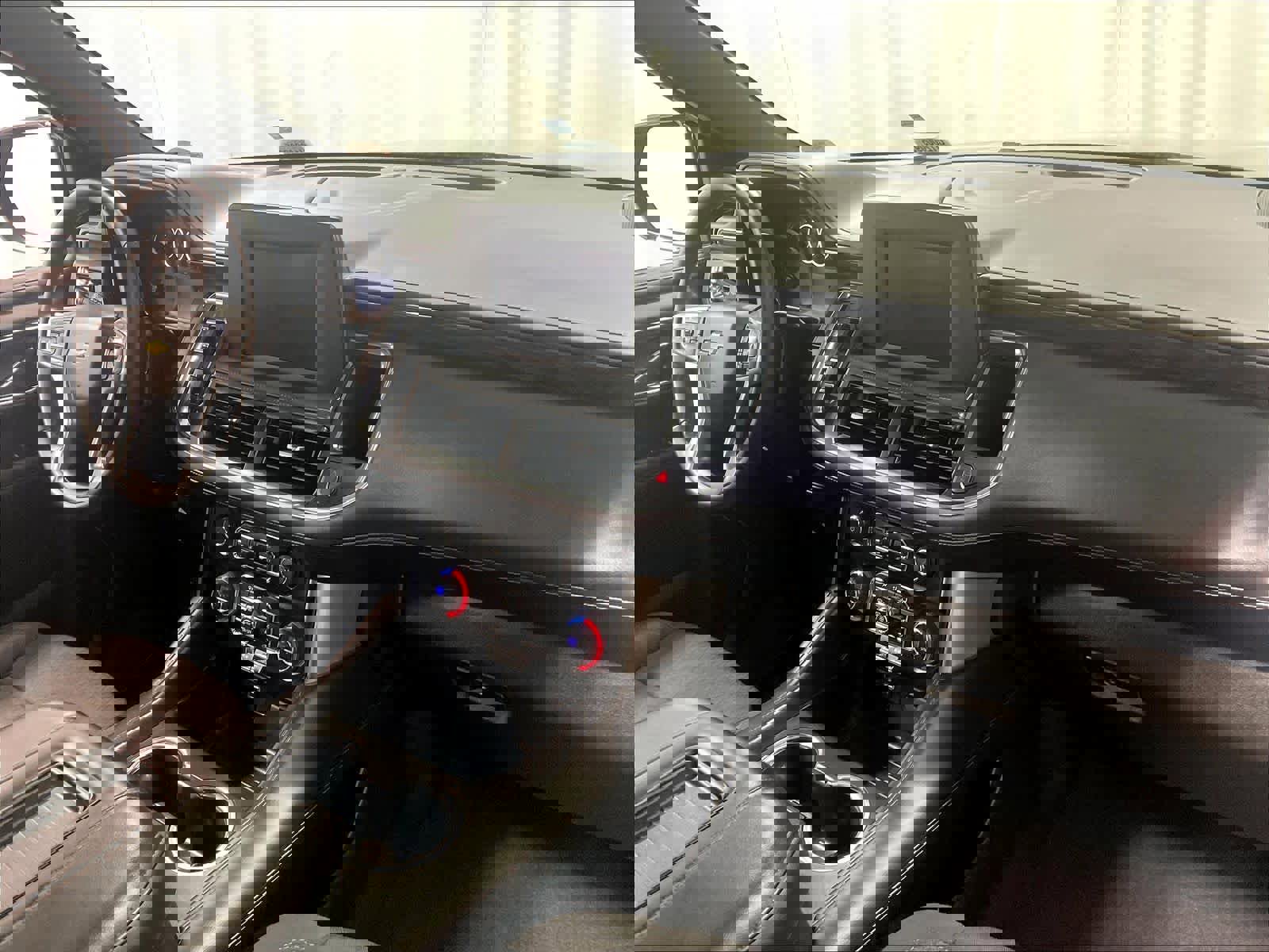 Used 2023 Chevrolet Tahoe LS image 14