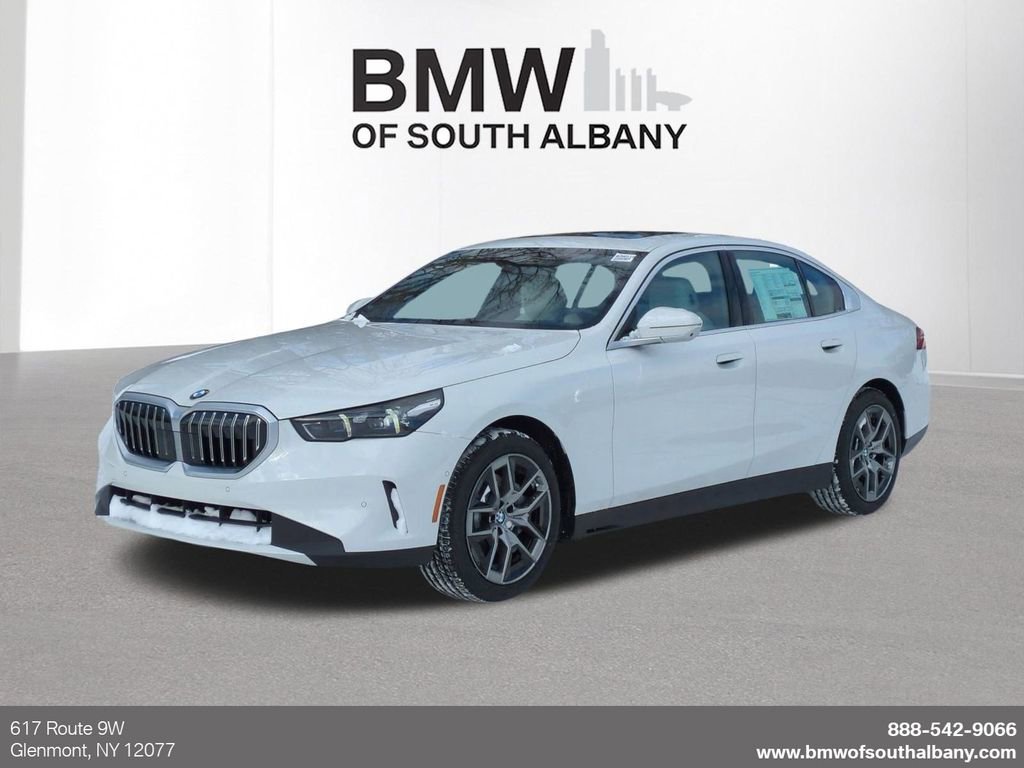 New 2026 BMW 550e xDrive w/ Executive Package