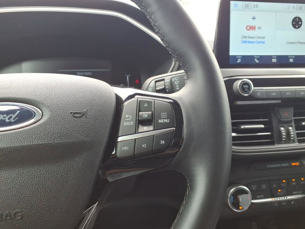 Used 2024 Ford Escape Active AWD/4WD image 17