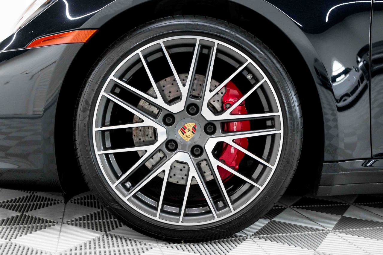 Used 2021 Porsche 911 Carrera S RWD image 27