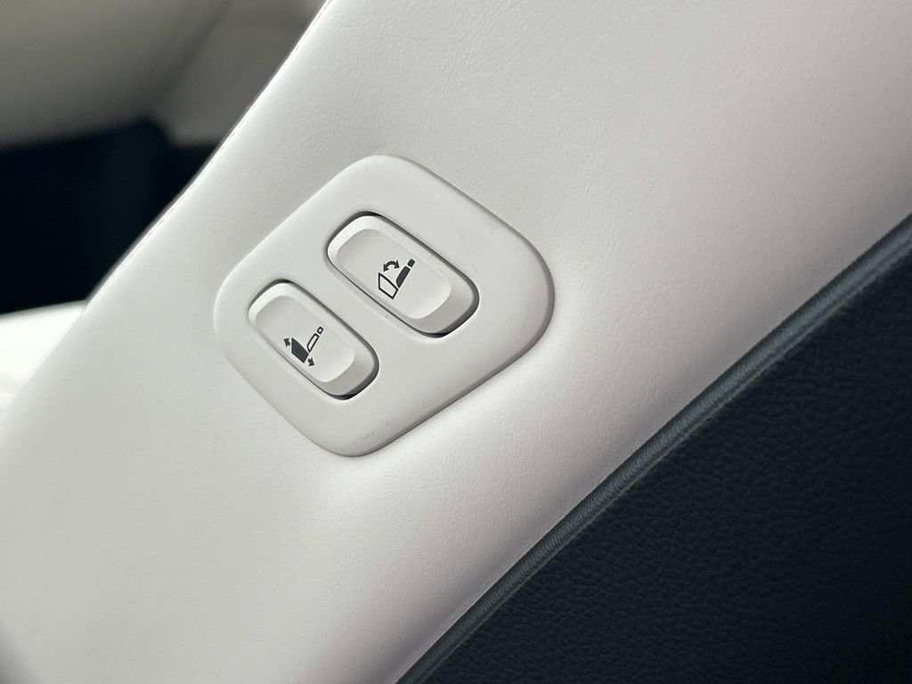 New 2026 Genesis GV70 3.5T Sport Prestige image 23