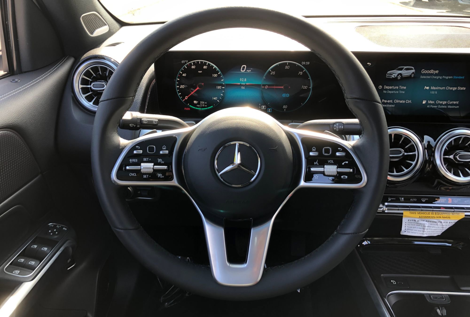 New 2022 Mercedes-Benz EQB 300 4MATIC image 18