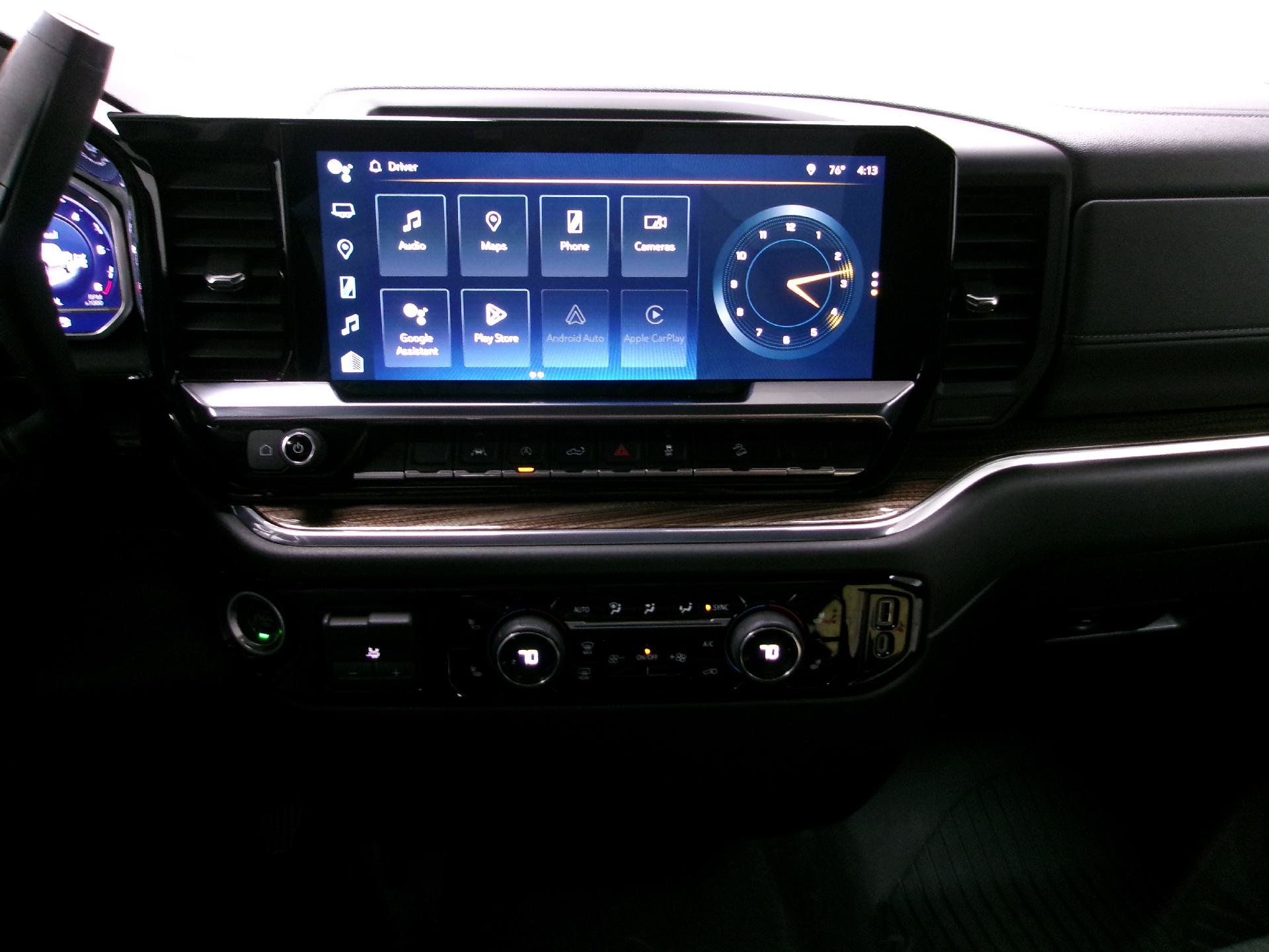 Used 2023 Chevrolet Silverado 1500 RST w/ Z71 Off-Road Package AWD/4WD image 10