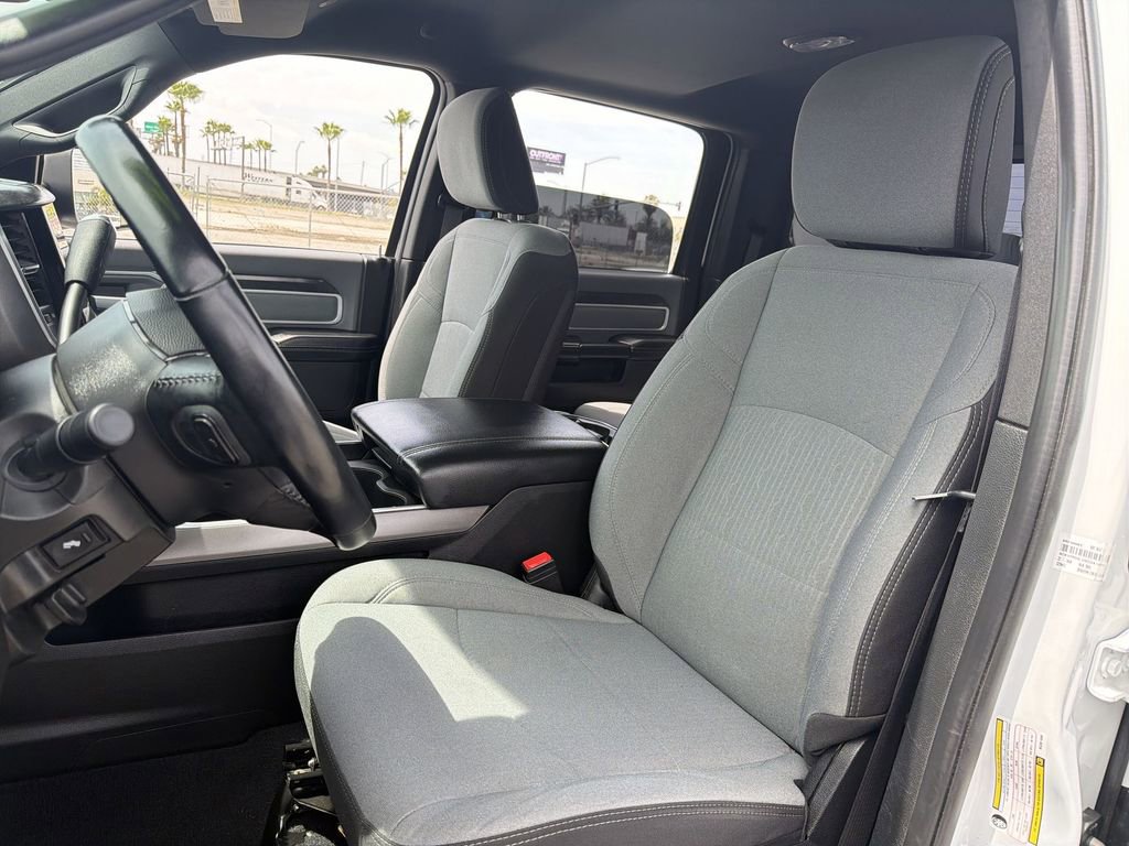 Used 2022 RAM 3500 Big Horn w/ Level C Equiment Group image 13