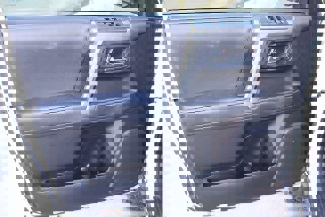 Used 2020 Toyota 4Runner SR5 image 19