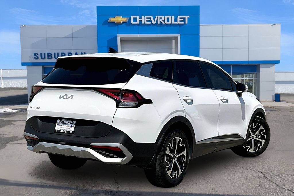 Used 2024 Kia Sportage EX FWD image 4