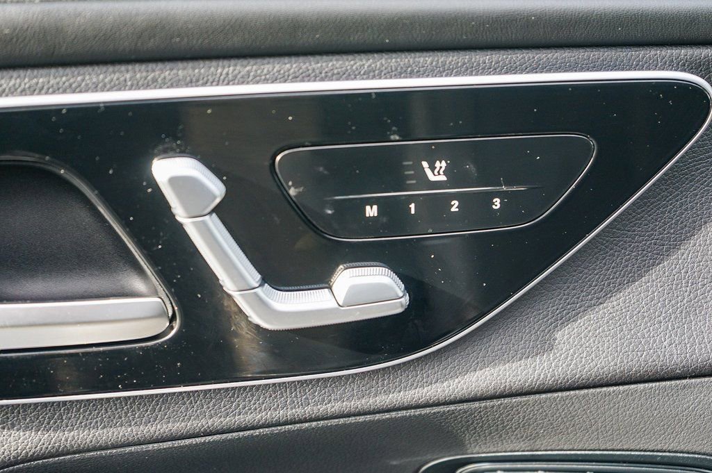 Used 2024 Mercedes-Benz GLC 300 image 20