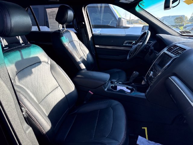 Used 2016 Ford Explorer Sport AWD/4WD image 14