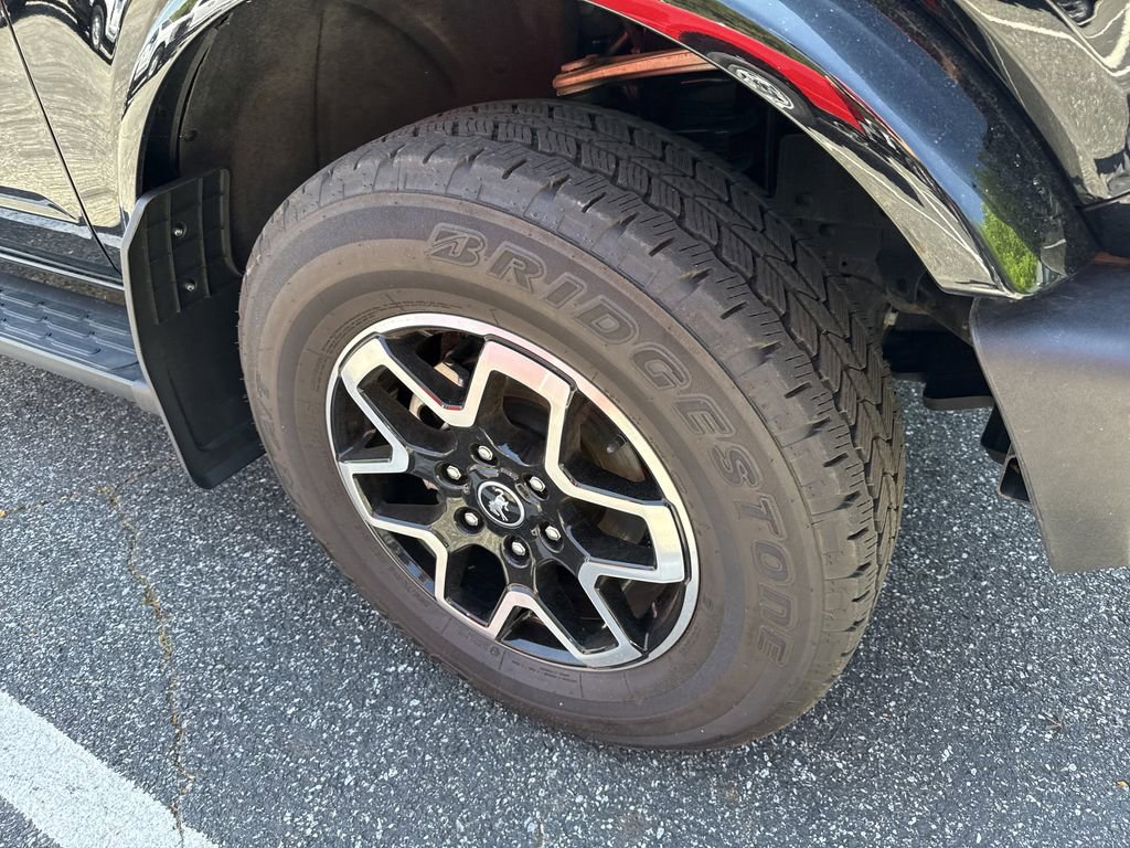 Used 2023 Ford Bronco Outer Banks AWD/4WD image 12