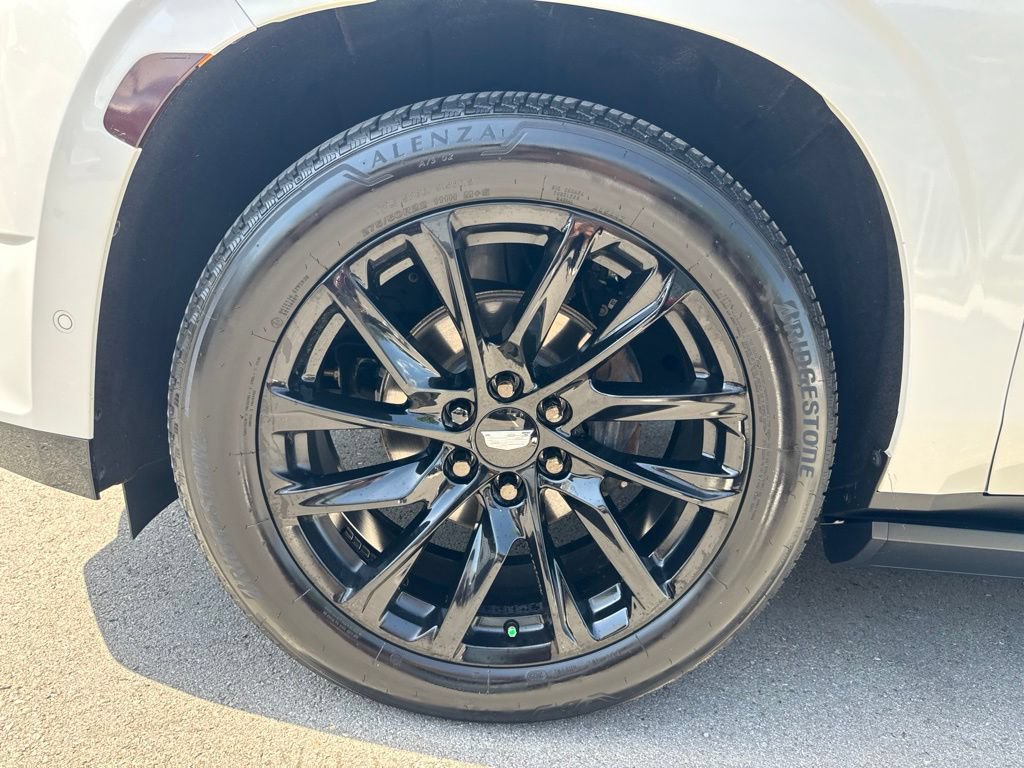 Used 2022 Cadillac Escalade Sport w/ Touring Package AWD/4WD image 32