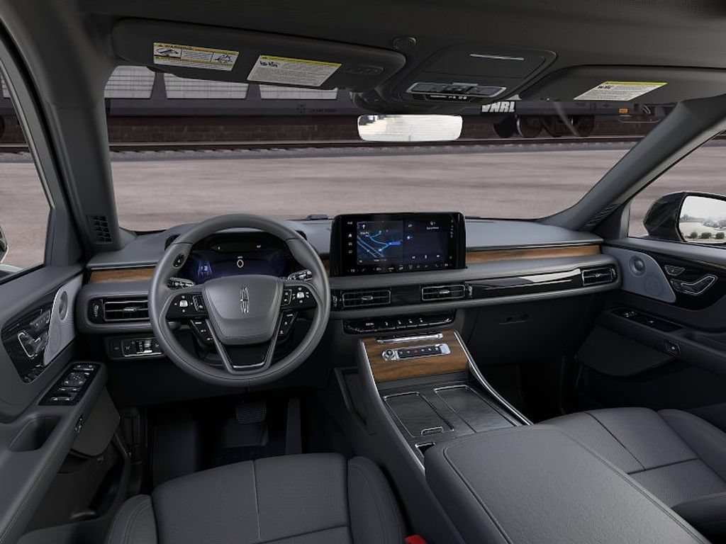 New 2026 Lincoln Aviator Reserve AWD/4WD image 9