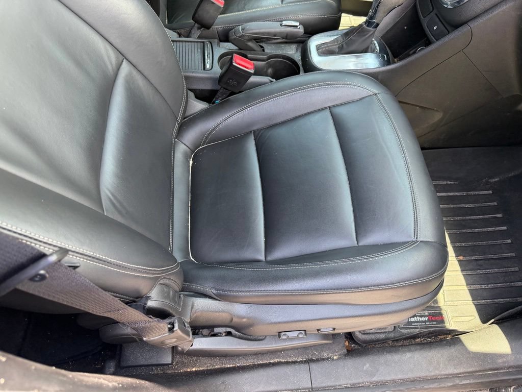 Used 2013 Buick Encore Leather AWD/4WD image 16