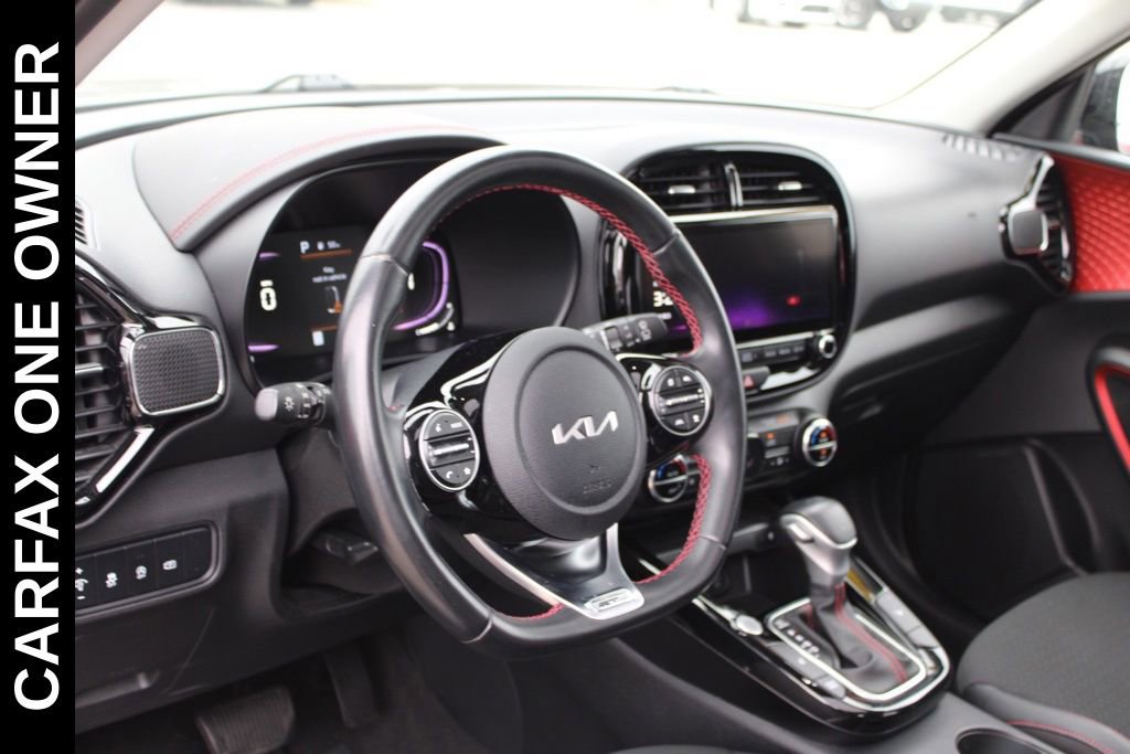 Used 2023 Kia Soul GT-Line w/ GT-Line Technology Package FWD image 15