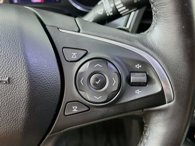 Used 2020 Buick Enclave Premium w/ Sun and Sites Package AWD/4WD image 35