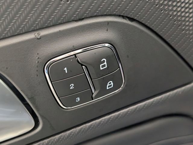 Used 2025 Ford Mustang GT Premium image 10