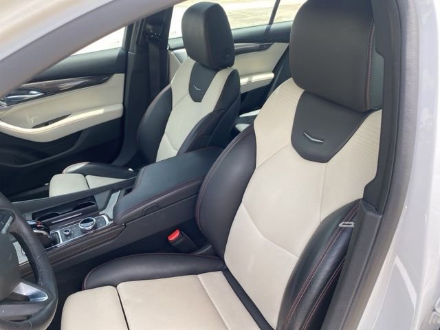 Used 2021 Cadillac CT5 Sport image 17