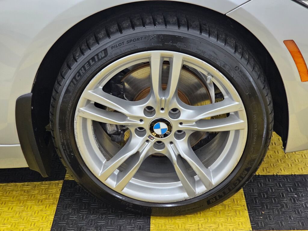 Used 2018 BMW 330i Sedan image 9