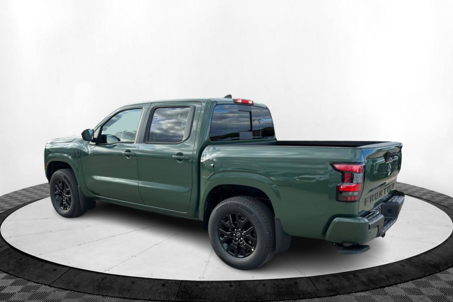 New 2026 Nissan Frontier SV w/ Tow Package image 3