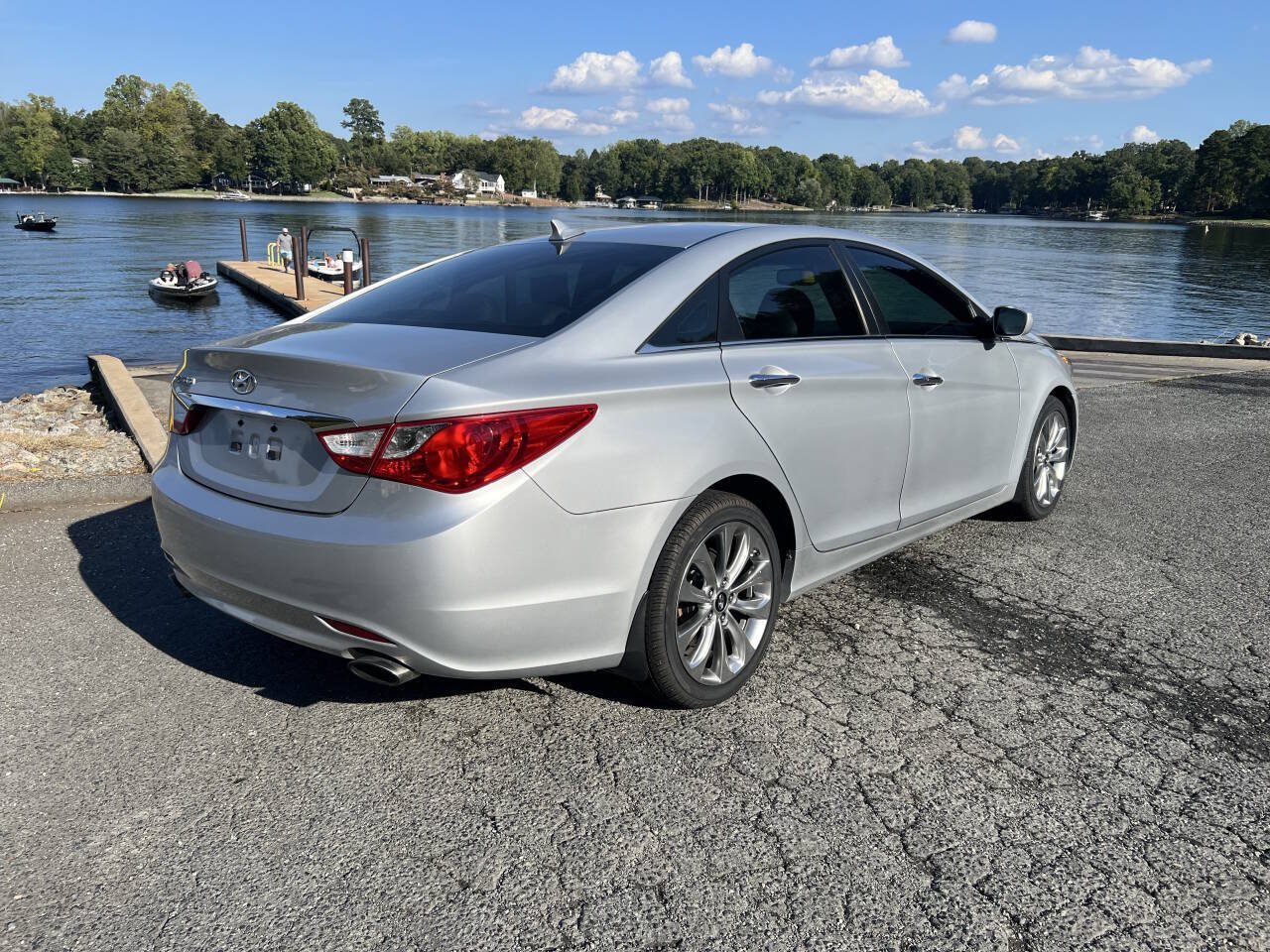 Used 2011 Hyundai Sonata SE FWD image 6