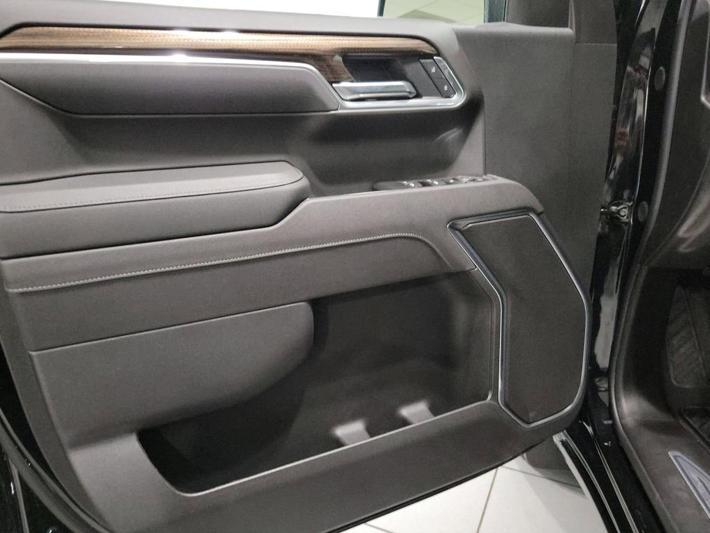 New 2026 Chevrolet Silverado 1500 LT w/ Safety Package image 14