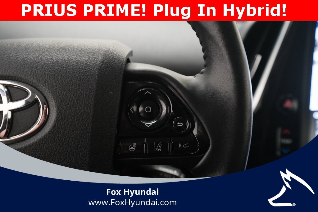 Used 2021 Toyota Prius Prime Limited w/ Carpet Mat Package (TMS) image 18