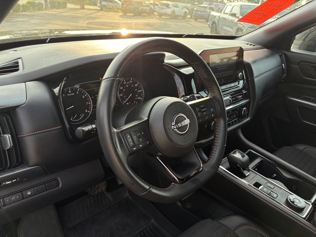 Used 2024 Nissan Pathfinder Rock Creek AWD/4WD image 15