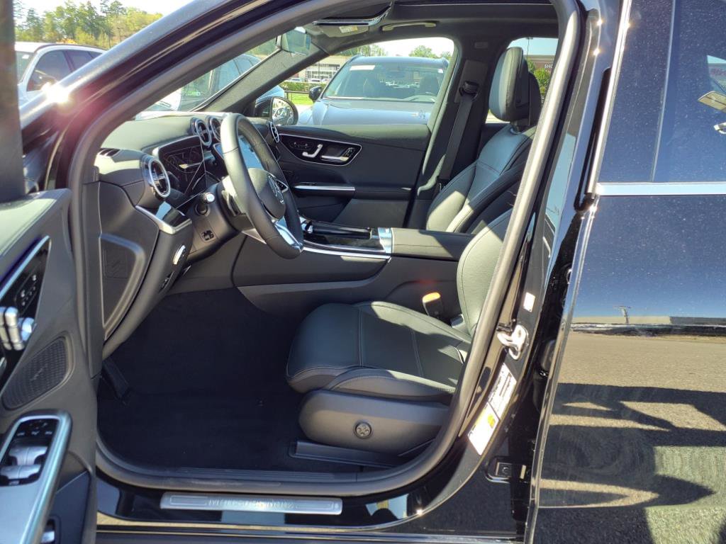 Certified 2025 Mercedes-Benz GLC 300 4MATIC image 10