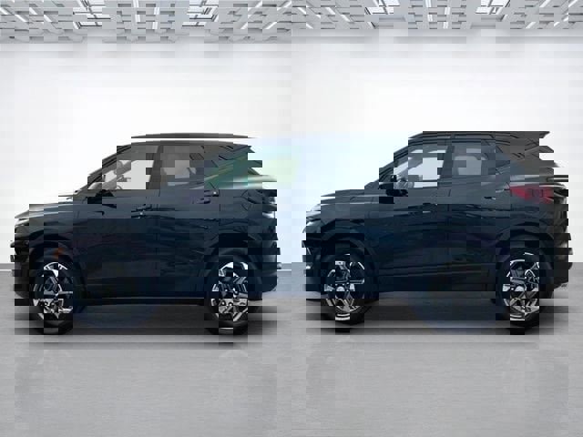 Used 2023 Chevrolet Blazer LT w/ Driver Confidence Package image 7