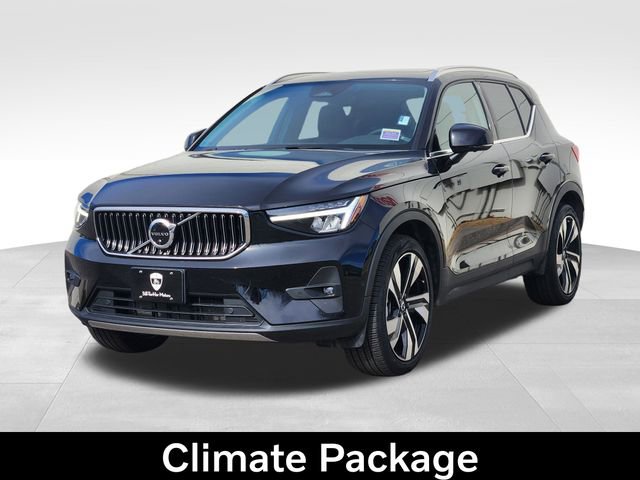 Certified 2023 Volvo XC40 B5 Ultimate w/ Climate Package AWD/4WD image 5
