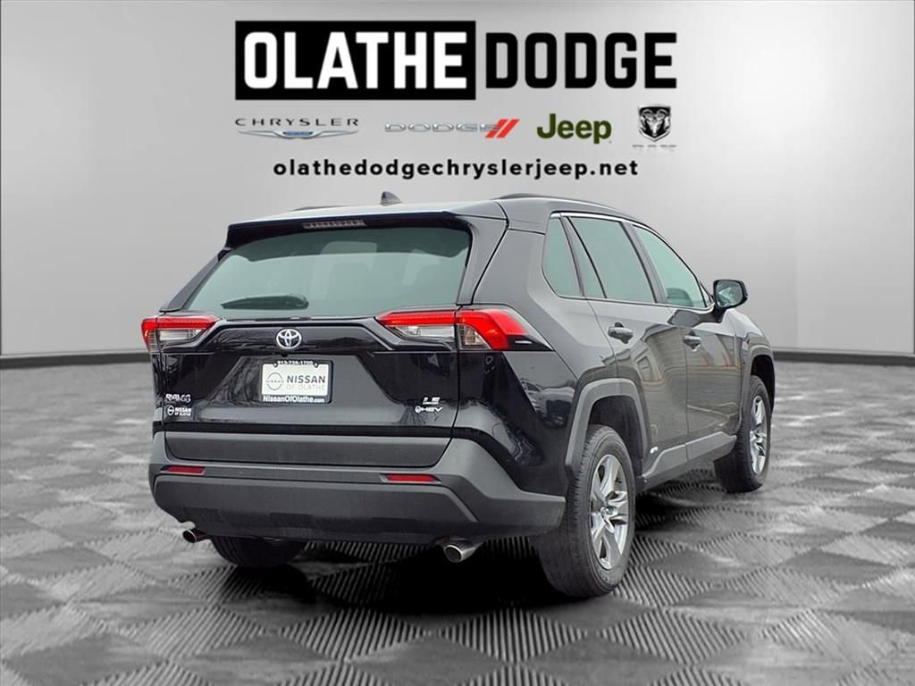 Used 2025 Toyota RAV4 LE image 26