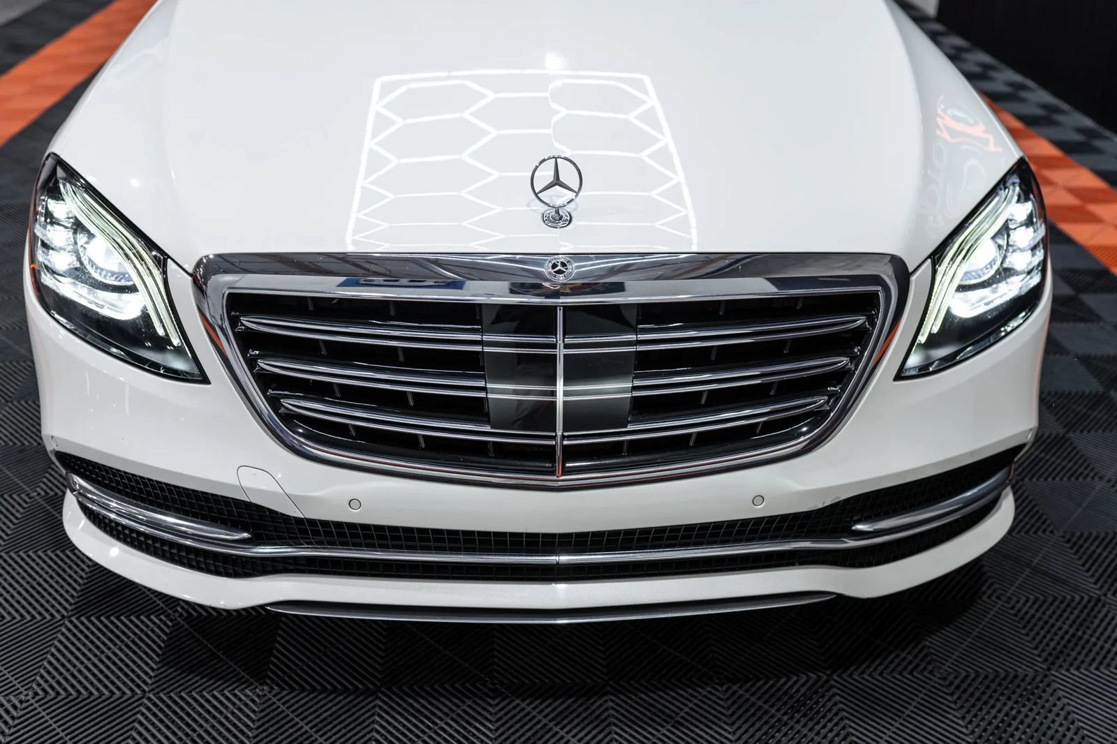 Used 2019 Mercedes-Benz S 560 Sedan image 6