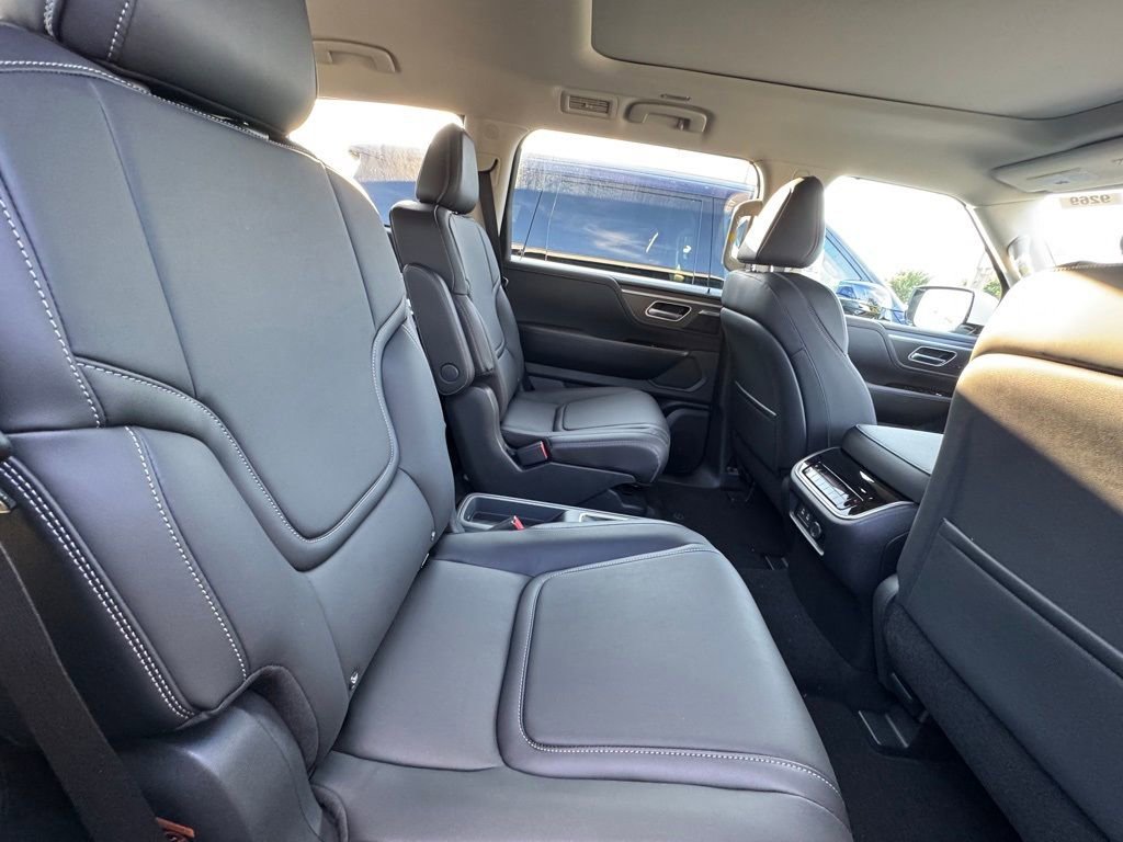 Certified 2026 INFINITI QX80 Pure w/ Cargo Package image 24