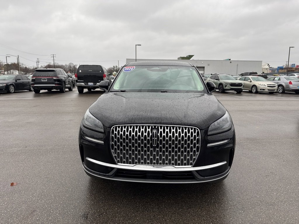 Used 2024 Lincoln Corsair FWD image 2